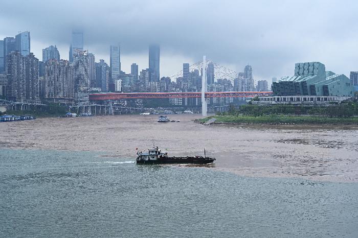 重慶現“鴛鴦鍋”景觀