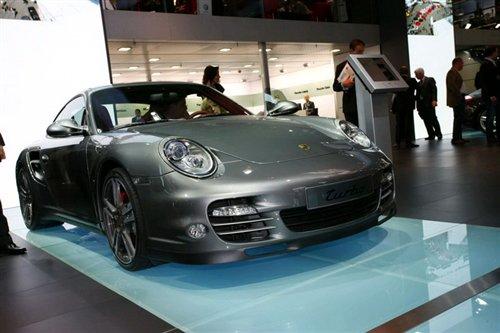 A ȫ±r911 Turbo܇ ܇֮